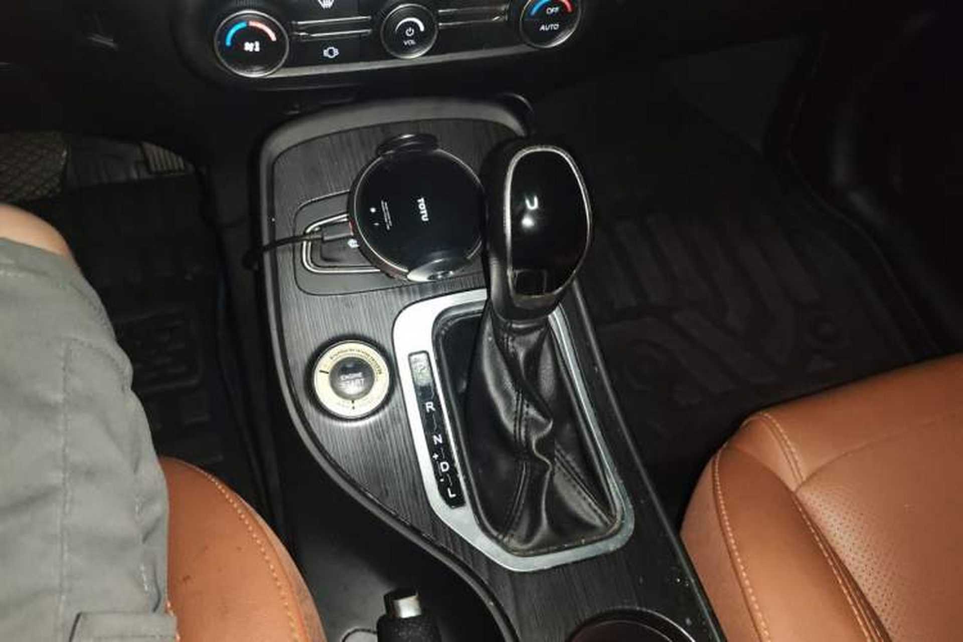 Used Chery Tiggo 7 2016 2.0L CVT YAOZHEN Edition Gear Lever