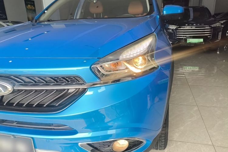Used Chery Tiggo 7 2016 2.0L CVT YAOZHEN Edition Left Front Headlight