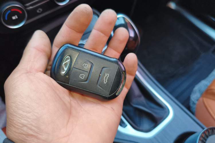 Used Chery Tiggo 7 2016 2.0L CVT YAOZHEN Edition Vehicle Key
