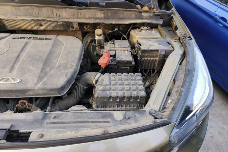 Used Chery Tiggo 7 2016 2.0L CVT YAOZHEN Edition Engine Bay Left