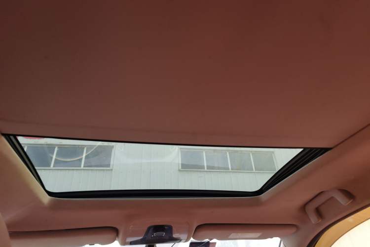 Used Chery Tiggo 7 2016 2.0L CVT YAOZHEN Edition Headliner