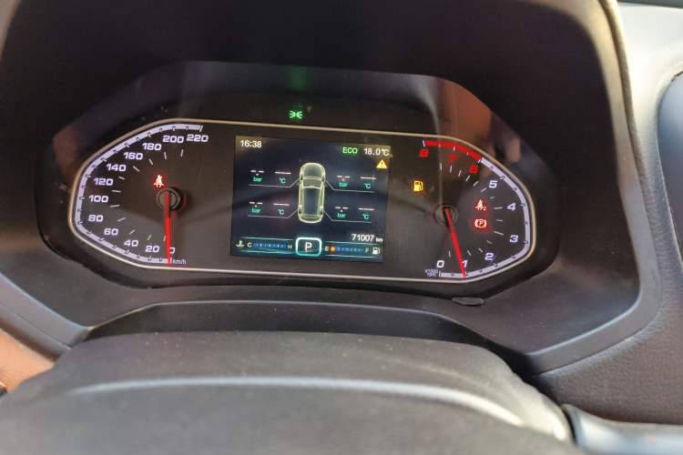 Used Chery Tiggo 7 2016 2.0L CVT YAOZHEN Edition Odometer Close Up