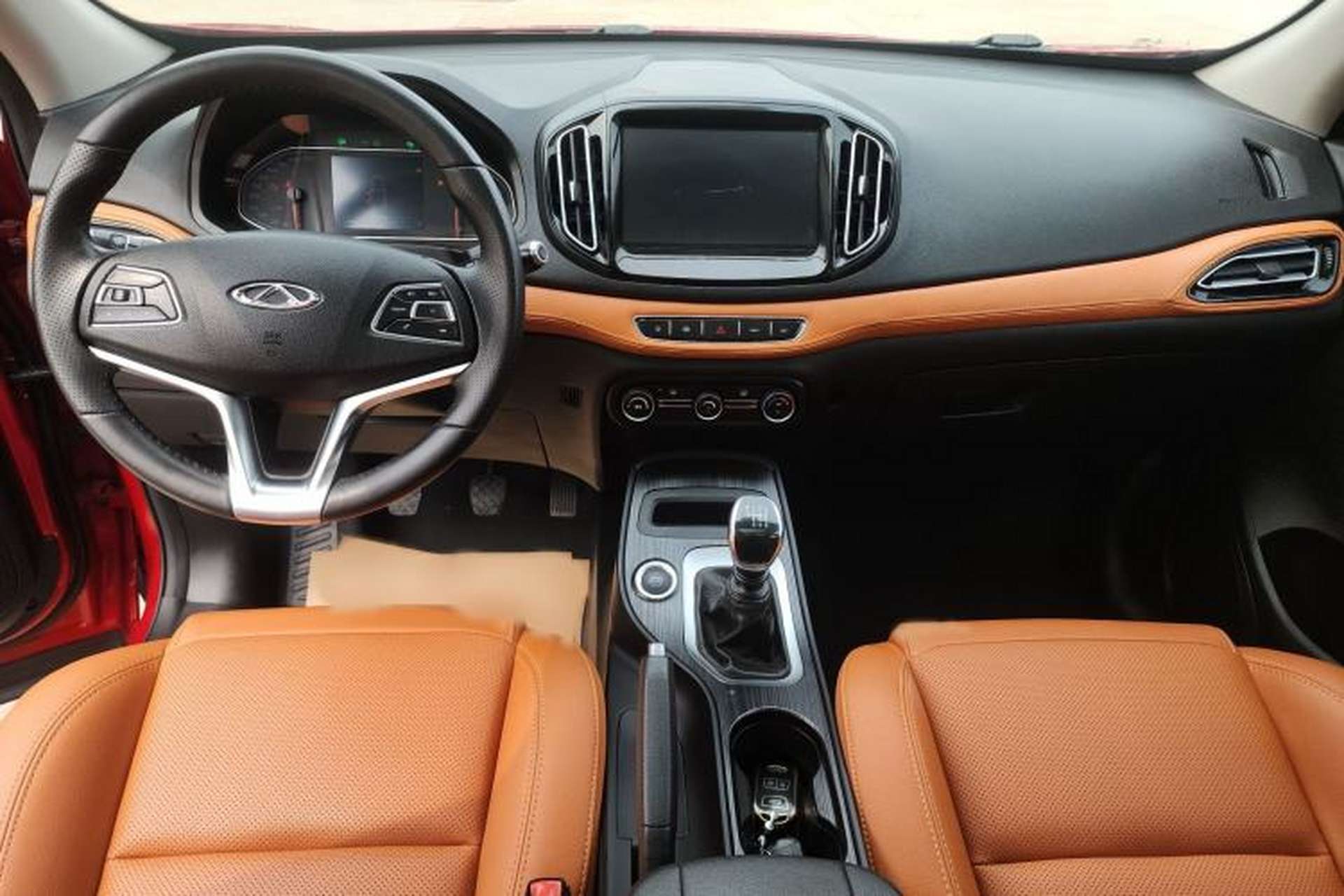 Used Chery Tiggo 7 2016 1.5T Manual Ignite Edition Center Console