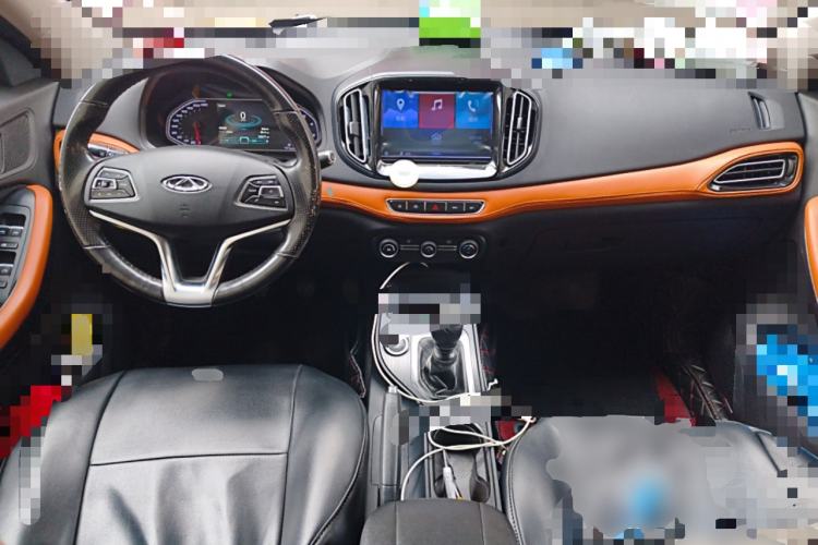 Used Chery Tiggo 7 2016 1.5T Manual Ignite Edition Center Console