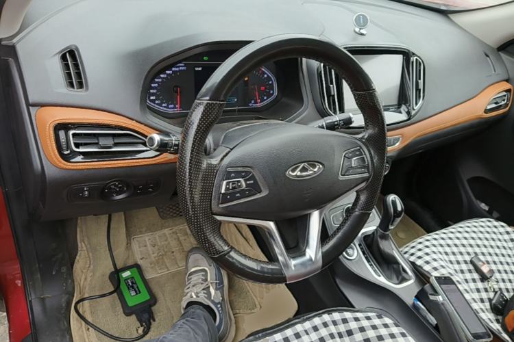 Used Chery Tiggo 7 2016 2.0L CVT YAOZHEN Edition Center Console