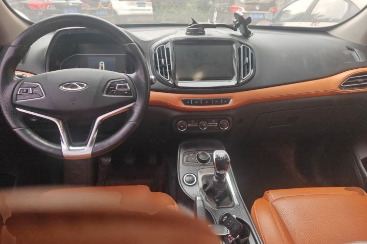 Used Chery Tiggo 7 2016 1.5T Manual Yaozhen Edition Center Console