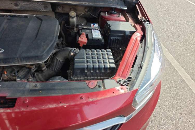 Used Chery Tiggo 7 2016 2.0L CVT YAOZHEN Edition Engine Bay Left