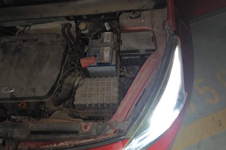 Used Chery Tiggo 7 2016 2.0L CVT YAOZHEN Edition Engine Bay Left