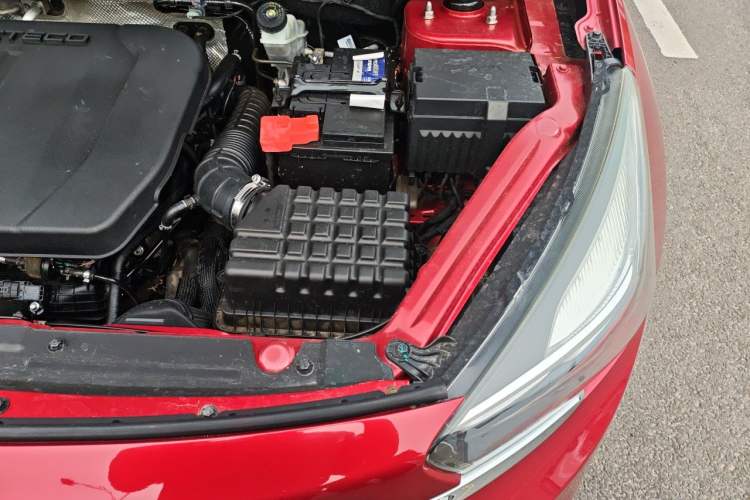 Used Chery Tiggo 7 2016 1.5T Manual Yaozhen Edition Engine Bay Left
