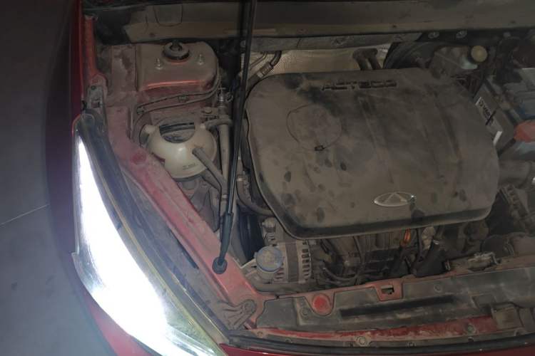Used Chery Tiggo 7 2016 2.0L CVT YAOZHEN Edition Engine Bay Right