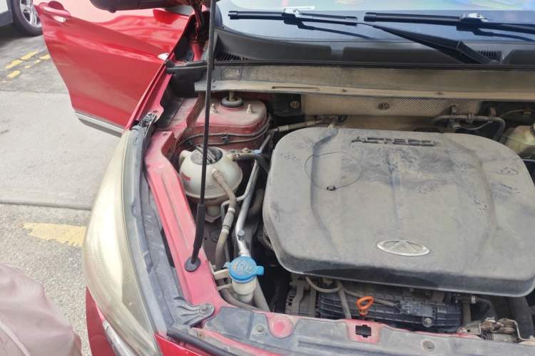 Used Chery Tiggo 7 2016 1.5T Manual Yaozhen Edition Engine Bay Right