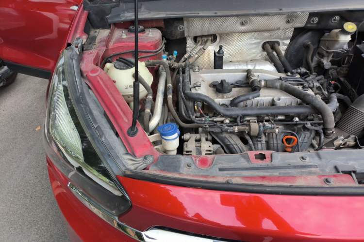 Used Chery Tiggo 7 2016 2.0L CVT Shining Edition Engine Bay Right