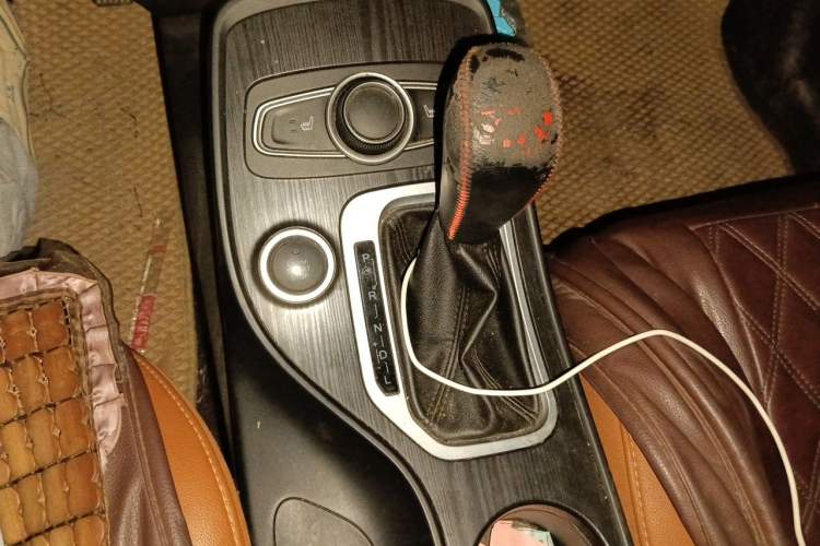 Used Chery Tiggo 7 2016 2.0L CVT YAOZHEN Edition Gear Lever
