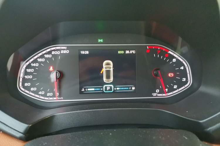 Used Chery Tiggo 7 2016 2.0L CVT YAOZHEN Edition Instrument Cluster