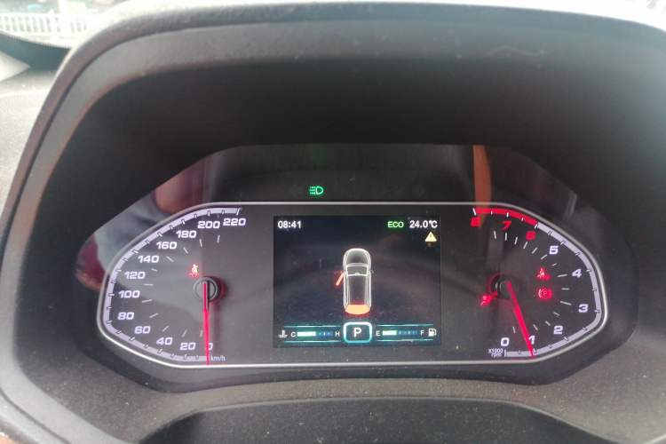 Used Chery Tiggo 7 2016 2.0L CVT YAOZHEN Edition Instrument Cluster