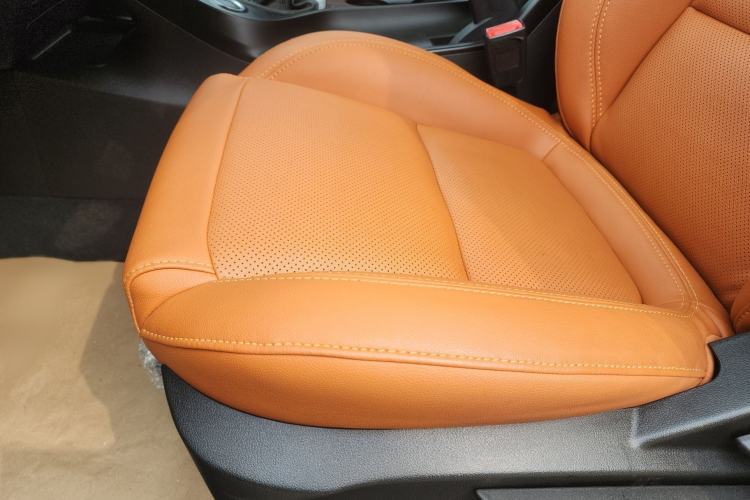 Used Chery Tiggo 7 2016 1.5T Manual Ignite Edition Interior 3