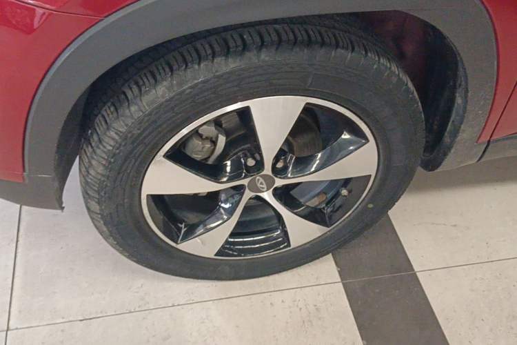 Used Chery Tiggo 7 2016 2.0L CVT Shining Edition Left Front Wheel Hub