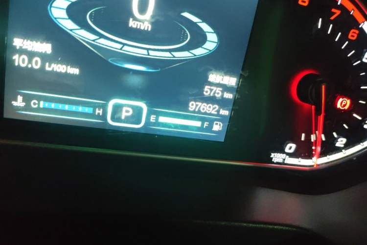 Used Chery Tiggo 7 2016 2.0L CVT YAOZHEN Edition Odometer Close Up