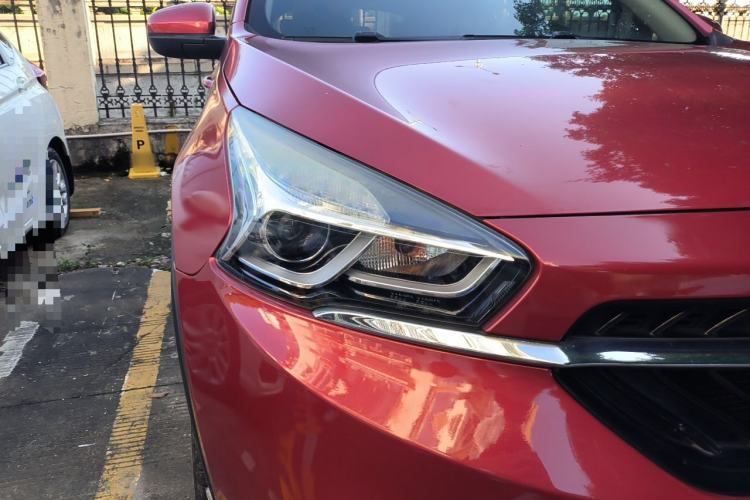 Used Chery Tiggo 7 2016 2.0L CVT Shining Edition Right Front Headlight