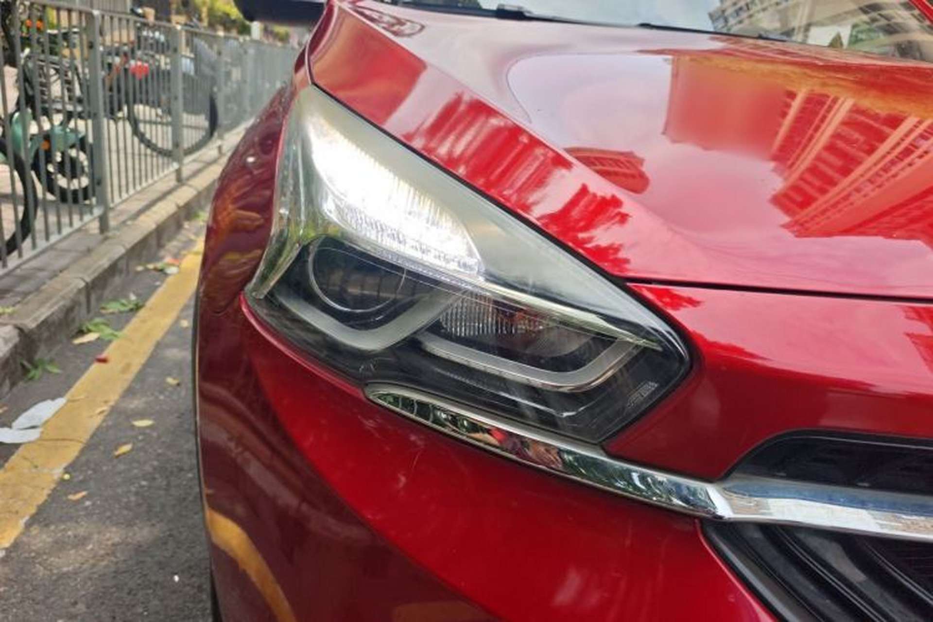 Used Chery Tiggo 7 2016 2.0L CVT YAOZHEN Edition Right Front Headlight