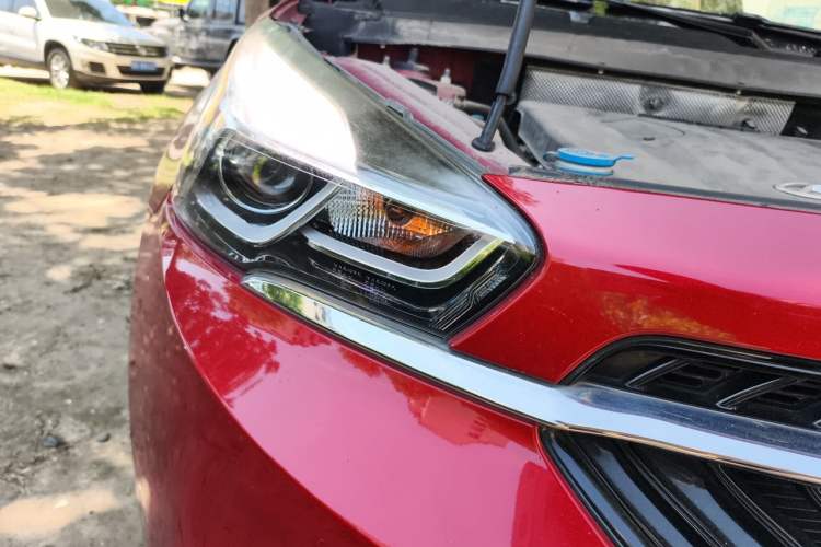 Used Chery Tiggo 7 2016 1.5T Manual Yaozhen Edition Right Front Headlight