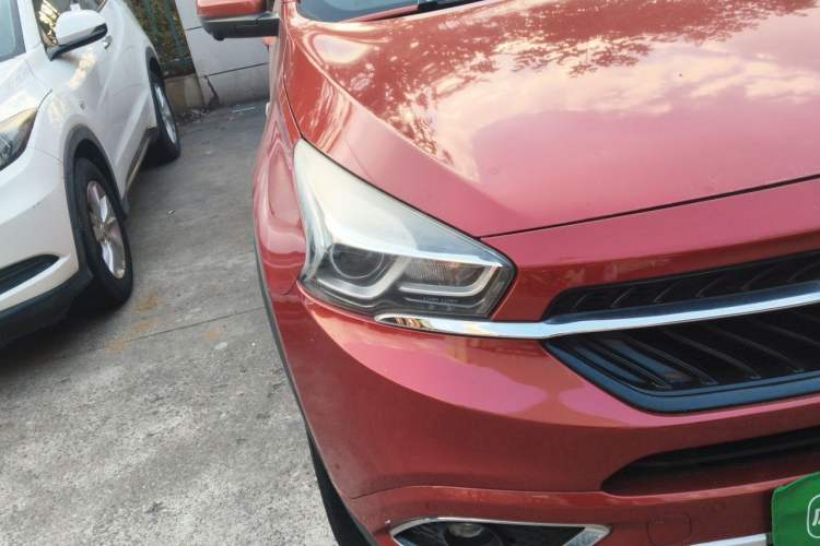 Used Chery Tiggo 7 2016 1.5T Manual Yaozhen Edition Right Front Headlight