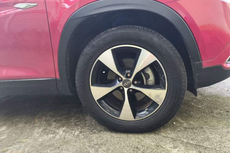 Used Chery Tiggo 7 2016 2.0L CVT Shining Edition Right Front Wheel Hub