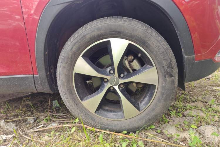 Used Chery Tiggo 7 2016 1.5T Manual Ignite Edition Right Front Wheel Hub
