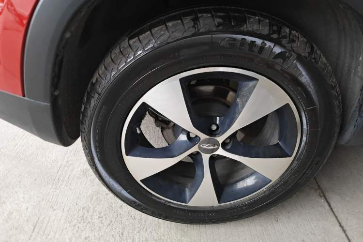 Used Chery Tiggo 7 2016 2.0L CVT YAOZHEN Edition Right Rear Wheel Hub