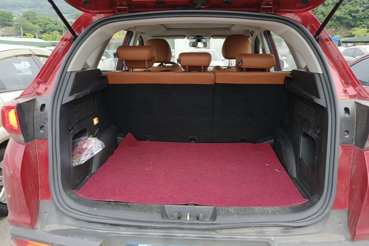 Used Chery Tiggo 7 2016 2.0L CVT YAOZHEN Edition Trunk