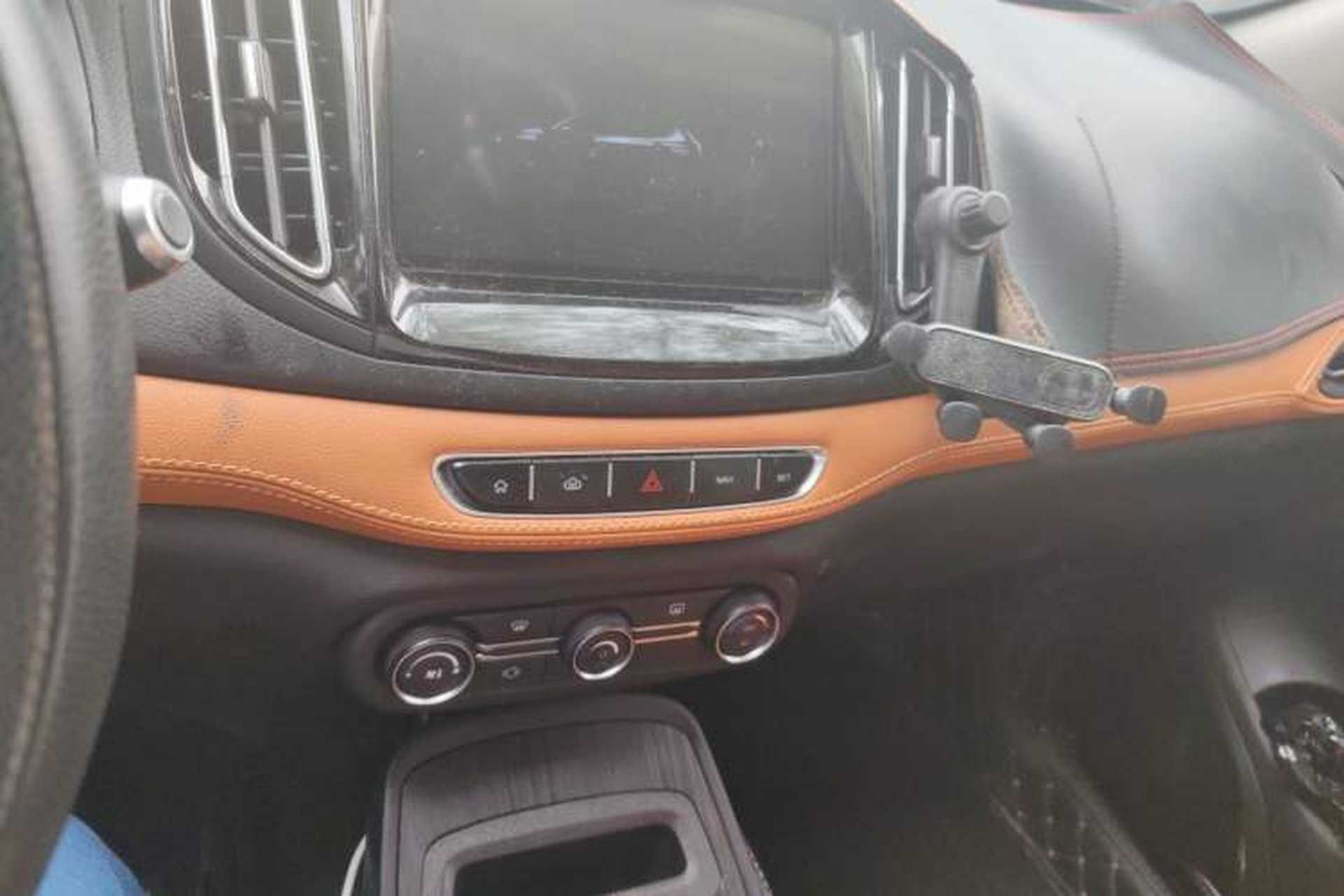 Used Chery Tiggo 7 2016 2.0L CVT Shining Edition Audio And AC Panel