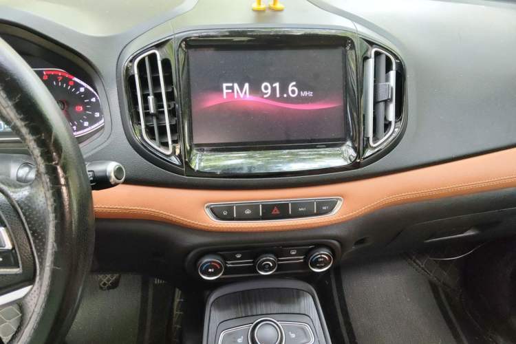 Used Chery Tiggo 7 2016 1.5T Manual Yaozhen Edition Audio And AC Panel