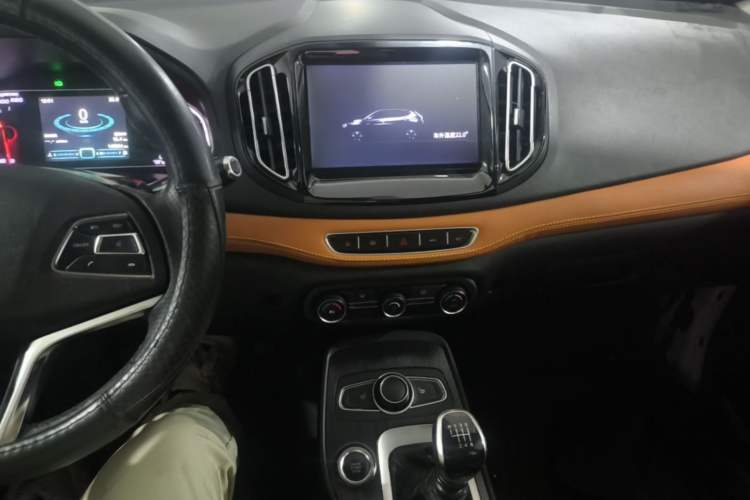 Used Chery Tiggo 7 2016 1.5T Manual Yaozhen Edition Audio And AC Panel