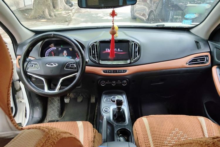 Used Chery Tiggo 7 2016 1.5T Manual Yaozhen Edition Center Console