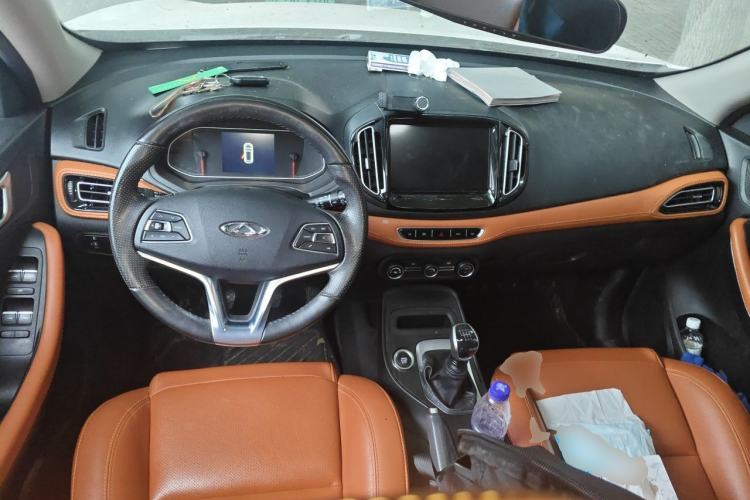 Used Chery Tiggo 7 2016 1.5T Manual E-commerce Edition Center Console