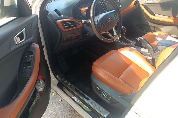 Used Chery Tiggo 7 2016 2.0L CVT YAOZHEN Edition Driver Seat
