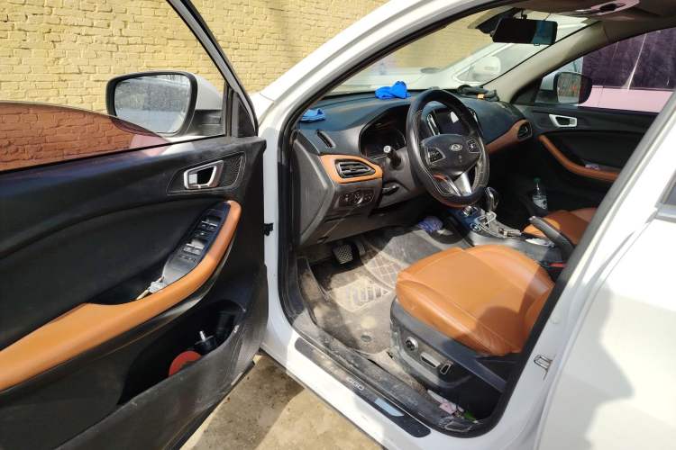 Used Chery Tiggo 7 2016 2.0L CVT YAOZHEN Edition Driver Seat