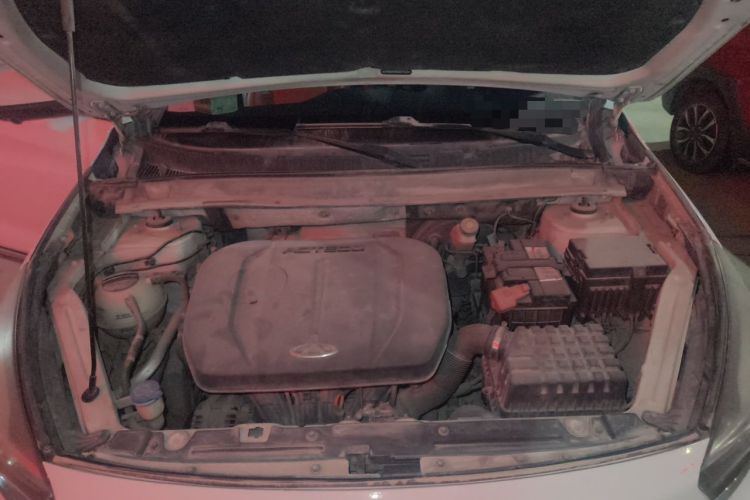 Used Chery Tiggo 7 2016 2.0L CVT YAOZHEN Edition Engine Bay