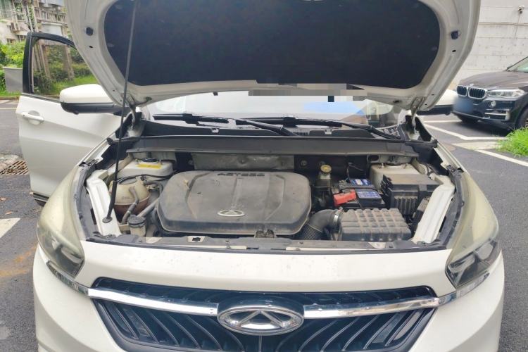 Used Chery Tiggo 7 2016 2.0L CVT YAOZHEN Edition Engine Bay