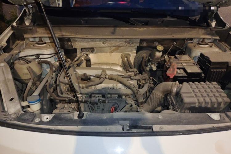 Used Chery Tiggo 7 2016 2.0L CVT Shining Edition Engine Bay