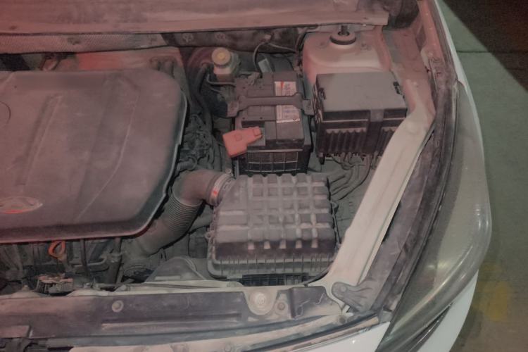 Used Chery Tiggo 7 2016 2.0L CVT YAOZHEN Edition Engine Bay Left