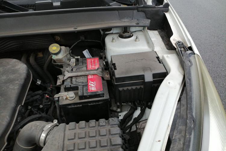Used Chery Tiggo 7 2016 2.0L CVT YAOZHEN Edition Engine Bay Left