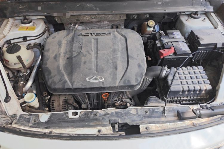 Used Chery Tiggo 7 2016 2.0L CVT YAOZHEN Edition Engine Bay