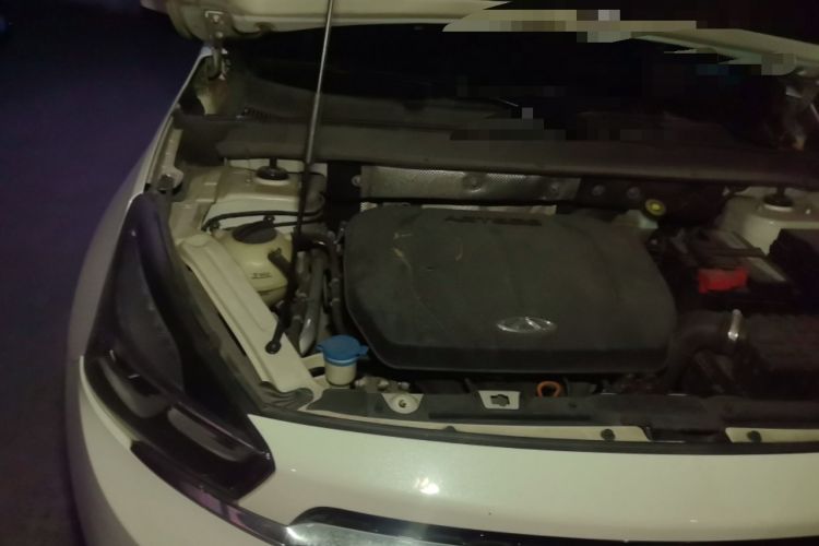 Used Chery Tiggo 7 2016 2.0L CVT YAOZHEN Edition Engine Bay Right