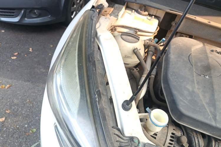 Used Chery Tiggo 7 2016 2.0L CVT YAOZHEN Edition Engine Bay Right