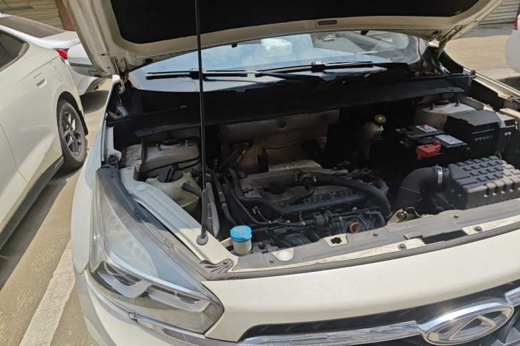 Used Chery Tiggo 7 2016 2.0L CVT Shining Edition Engine Bay Right