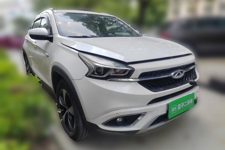 Used Chery Tiggo 7 2016 2.0L CVT Shining Edition Front Right 45 Deg