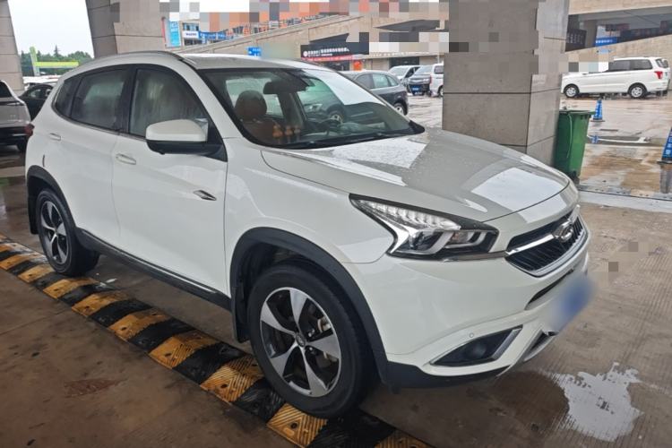 Used Chery Tiggo 7 2016 2.0L CVT YAOZHEN Edition Front Right 45 Deg