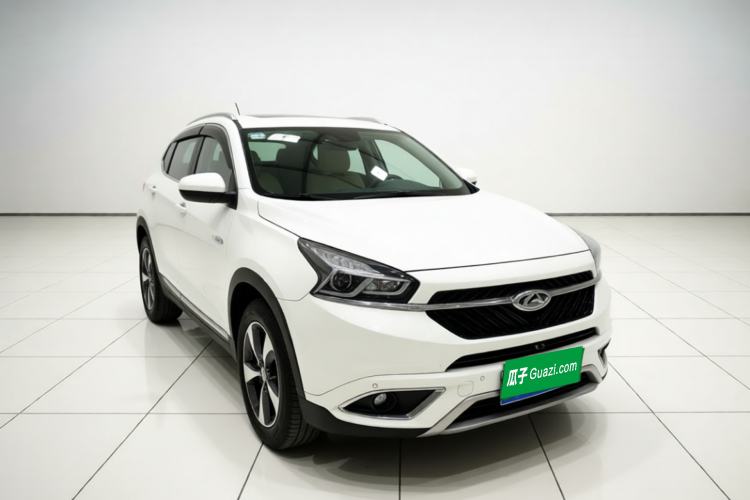 Used Chery Tiggo 7 2016 2.0L CVT YAOZHEN Edition Front Right 45 Deg
