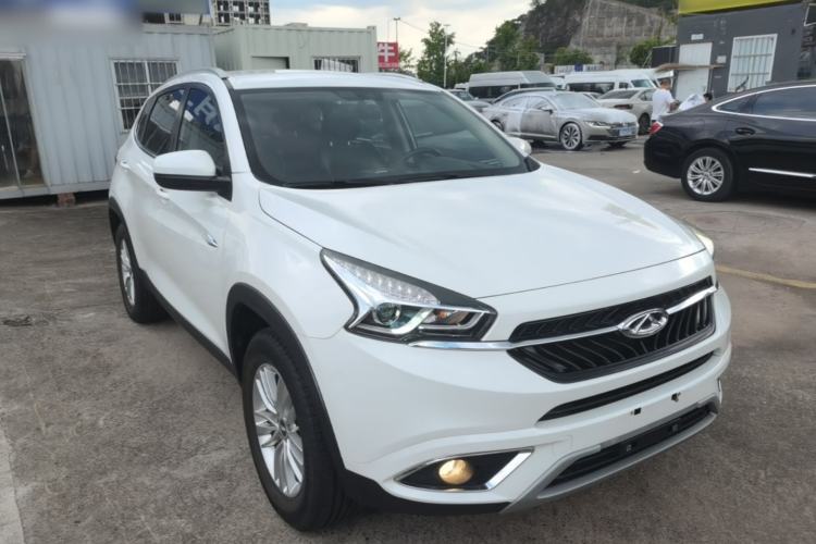 Used Chery Tiggo 7 2016 2.0L CVT Shining Edition Front Right 45 Deg